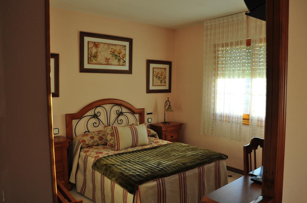 Hospederia Gemma Hotell La Lastrilla Rom bilde
